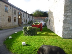 y Owston Village